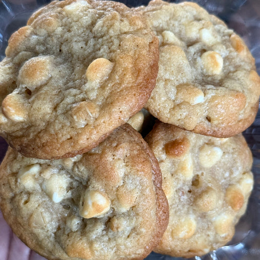 White Chocolate Macadamia Half Dozen